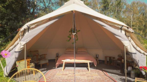 Bell Tent Deluxe met Hot-tub
